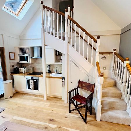 Little Woodside A Beautiful New Forest Self Contained Private Luxury Annexe 뉴밀튼 외부 사진