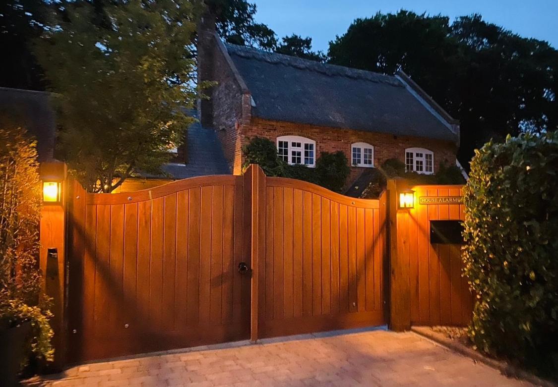 Little Woodside A Beautiful New Forest Self Contained Private Luxury Annexe 뉴밀튼 외부 사진