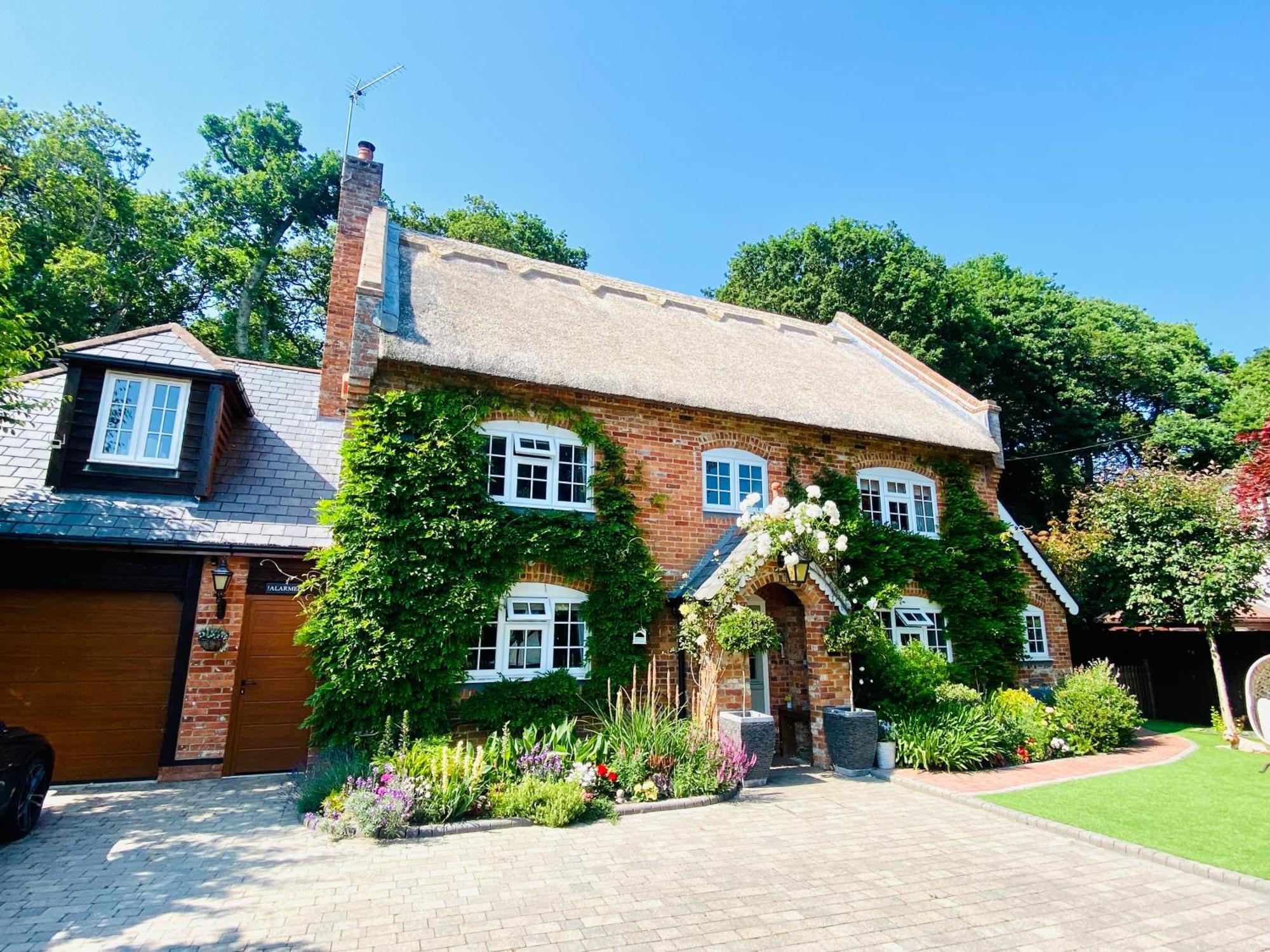 Little Woodside A Beautiful New Forest Self Contained Private Luxury Annexe 뉴밀튼 외부 사진
