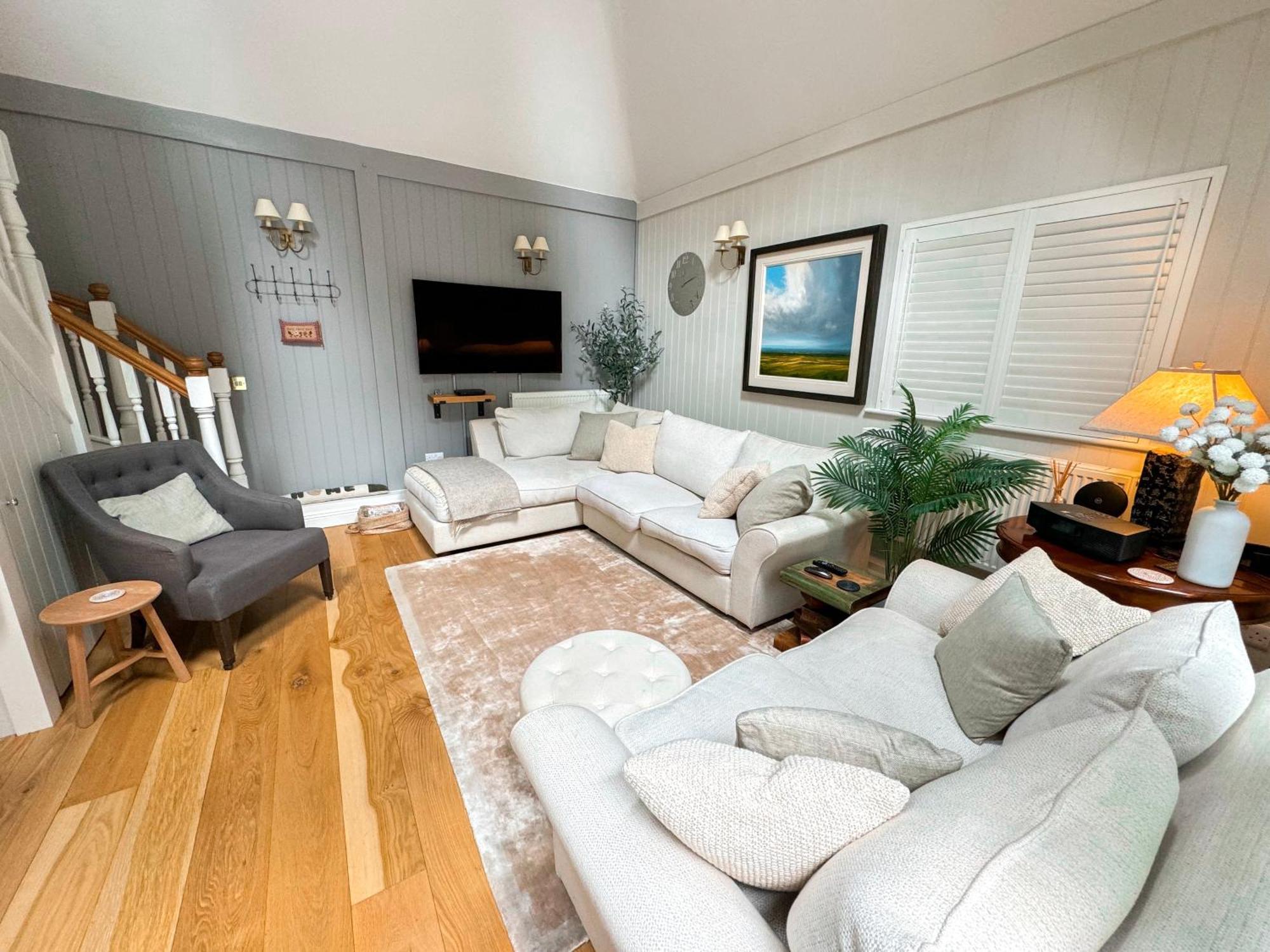 Little Woodside A Beautiful New Forest Self Contained Private Luxury Annexe 뉴밀튼 외부 사진